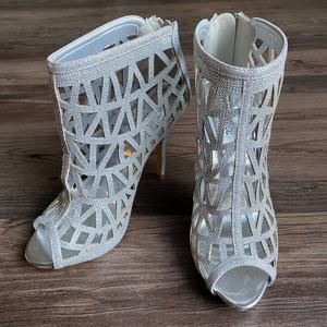 Bommilel sz 8 silver shinny glitter cutout ankle Y2K open toe‎ heels
